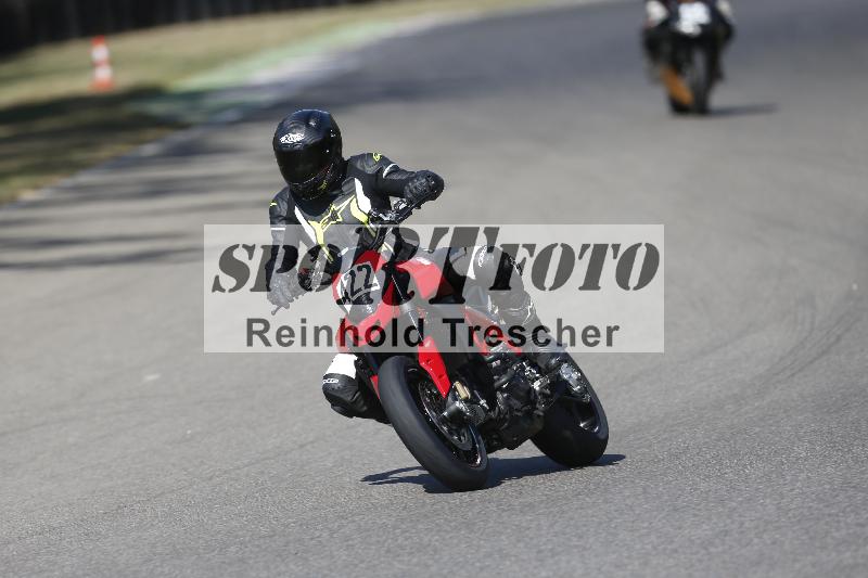 /36 08.08.2026  Pluess Motosport ADR/Einsteiger/422